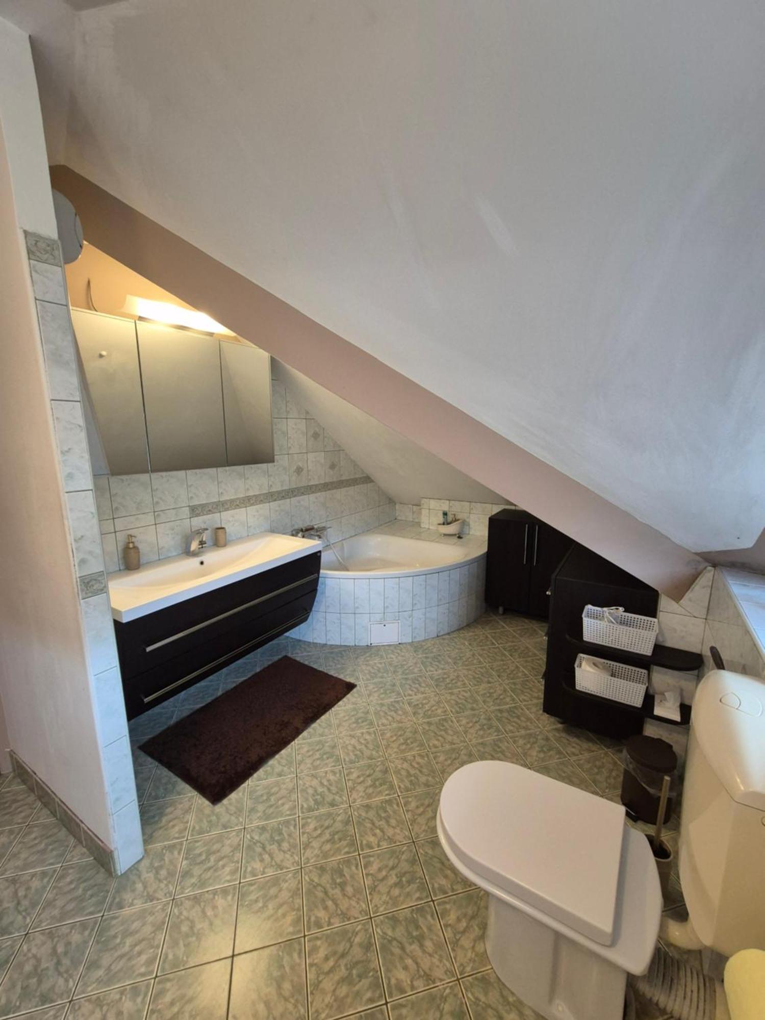 Oddih V Mirnem In Zelenem Okolju Apartman Škofljica Kültér fotó